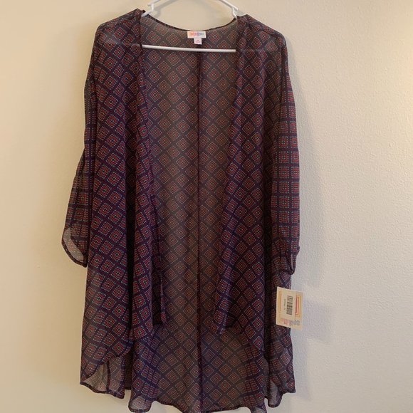 LuLaRoe Lindsay M cover-up - Picture 1 of 3